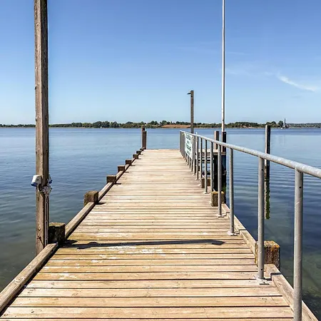 2 Bedroom Stunning In Broager